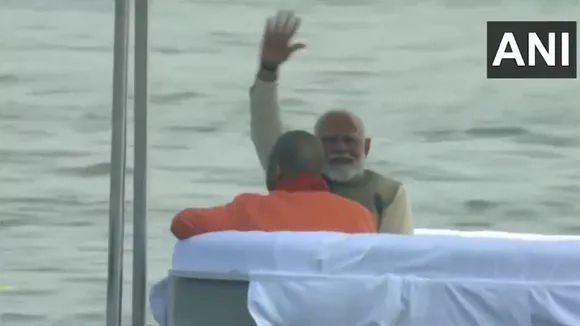 Yogi Adityanath Narendra Modi Kumbh Mela 