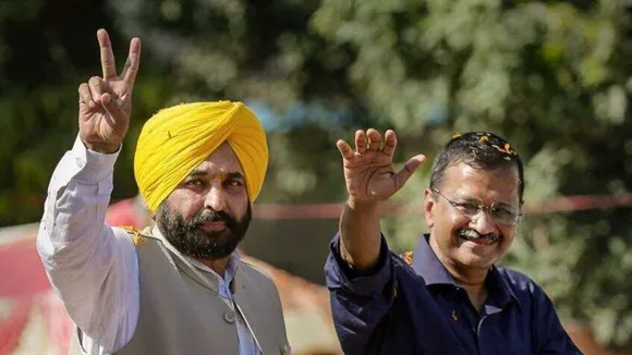 Bhagwant Mann Arvind Kejriwal