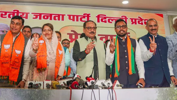 AAP Councillors join BJP