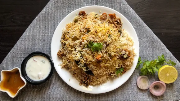 Curry chicken biryani