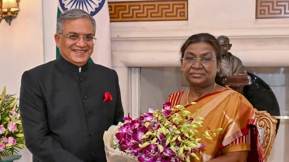 Gyanesh Kumar Droupadi Murmu