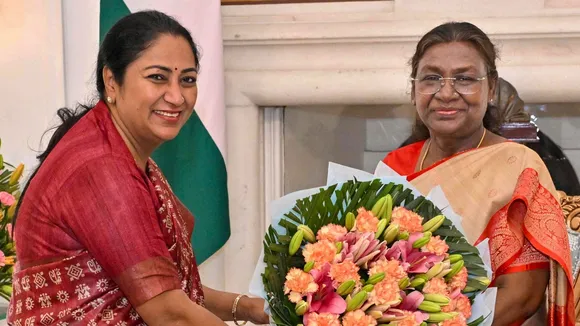 Rekha Gupta Droupadi Murmu