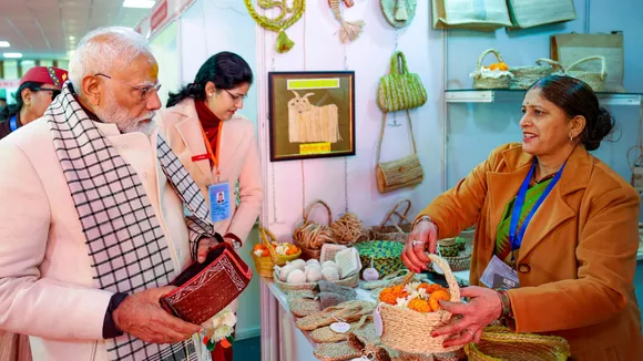 Narendra Modi Lakhpati Didi Yojana