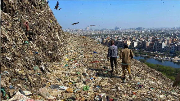Ghazipur landfill site image
