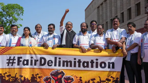 DMK MP Protest Delimitation
