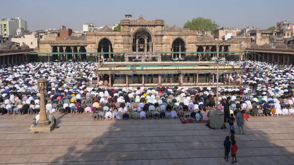 Eid-ul-fitr festival in Ahmedabad Eid Celebrations in Gujarat