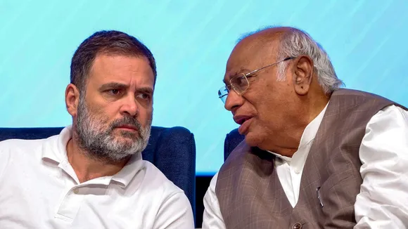 Rahul Gandhi Mallikarjun Kharge AICC session in Ahmedabad