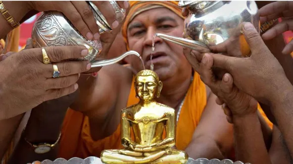 Lord mahavir Jayanti image
