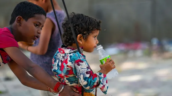 Delhi Heat waves Hot Summer Delhi Weather Andhra Pradesh