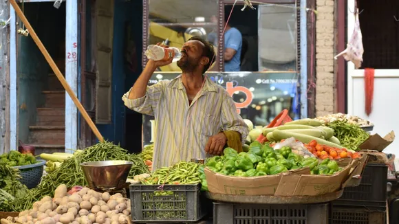 Street hawker Heat wave