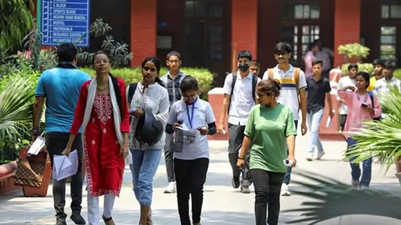 Veer Savarkar College Delhi University Admission CUET NEET IIT JEE Mains
