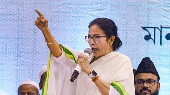 Mamata Banerjee meets Muslim Community