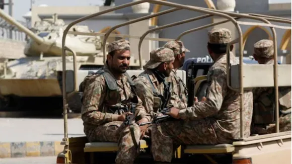 Pakistan army personnel image