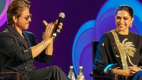 Shah Rukh Khan, Deepika Padukone