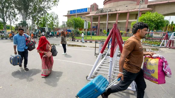 Pakistan nationals stranded at Attari Wagah border