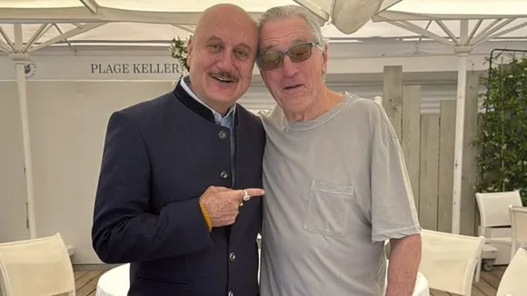 Anupam Kher meets Robert De Niro