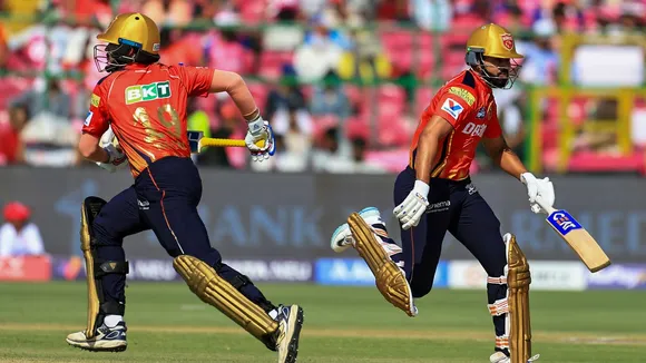 Nehal Wadhera with Shreyas Iyer 
