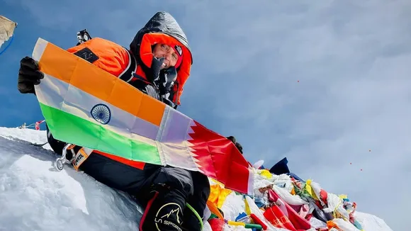 Safrina Latheef Mount Everest