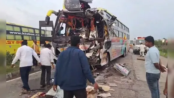 Road accident in Latur 