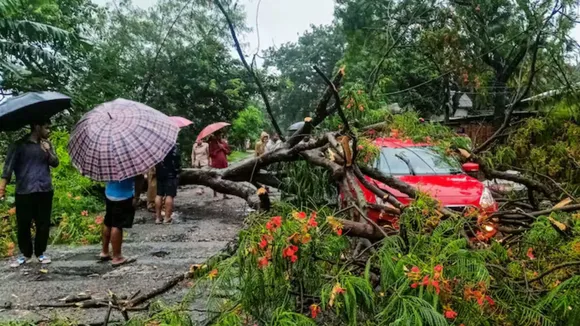Heavy rain causes flooding in Assam
