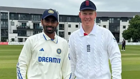 England Lions opt to bowl against India A