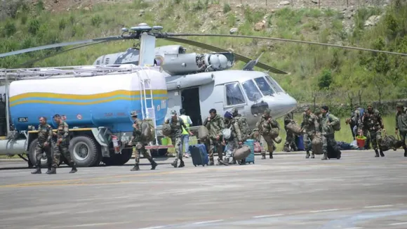 Army personnel air lifted from Chanten