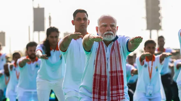 Narendra Modi International Yoga Day Vizag
