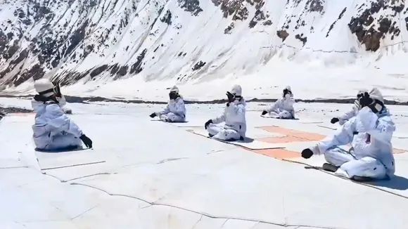 Siachen Indian Army International Yoga Day 2025