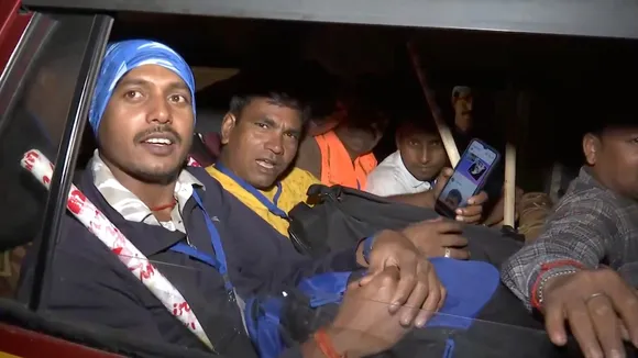 First batch of Amarnath Yatra pilgrims departs from Pahalgam base