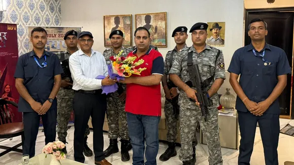 Udaipur Files producer Amit Jani with Y-category security