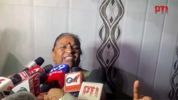 Rekha Gupta Rajeshbhai Sakriya Mother