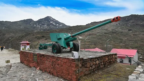 Doka-La Cho-La Sikkim Nathu La Doklam India China LAC