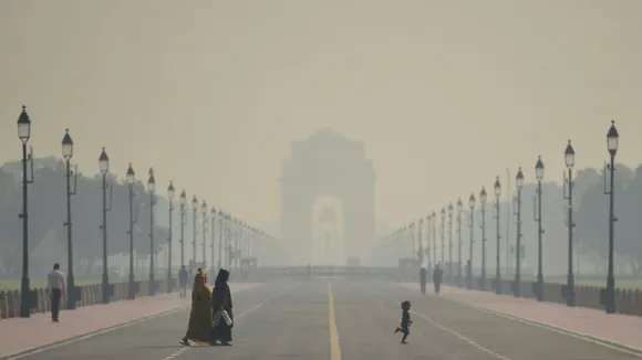 Delhi Pollution Air Pollution Delhi Weather Delhi Winters Smog Air Quality AQI India Gate