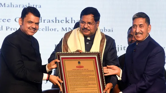 B R Gavai Devendra Fadnavis