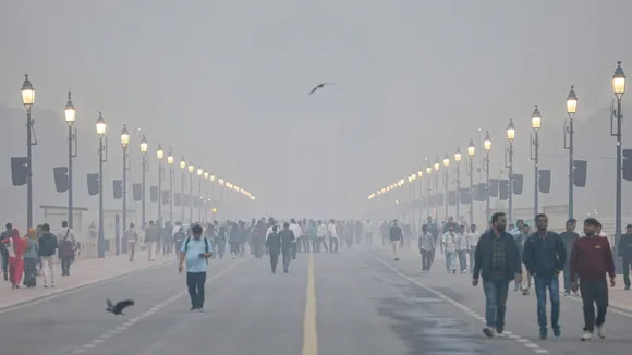 Delhi Pollution Delhi Winters Air Quality AQI Smog Fog India Gate