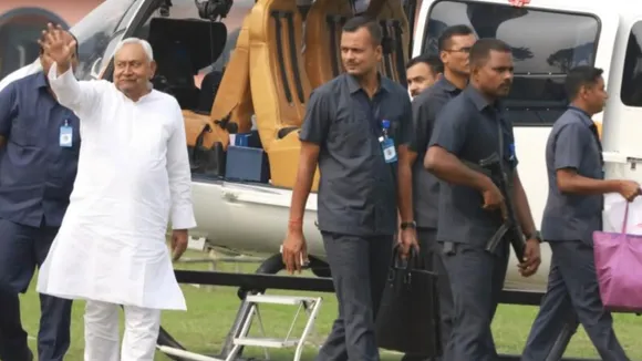nitish kumar helicopter