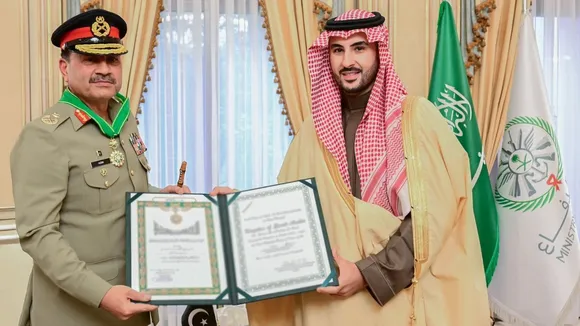 Asim Munir Saudi Arabia King Medal