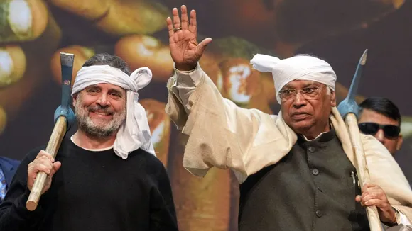 Rahul Gandhi Mallikarjun Kharge MGNREGA Bachao Sangram
