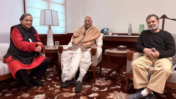 Shashi Tharoor Rahul Gandhi