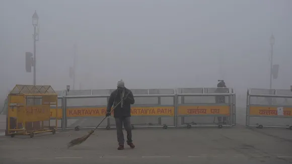 Delhi Fog Delhi Winters Delhi Weather India Gate