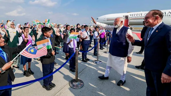 Narendra Modi Anwar Ibrahim PM Modi in Malaysia