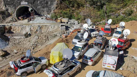 Media vehicles parked near the under-construction tunnel between Silkyara and Dandalgaon on the Brahmakhal-Yamunotri national highway