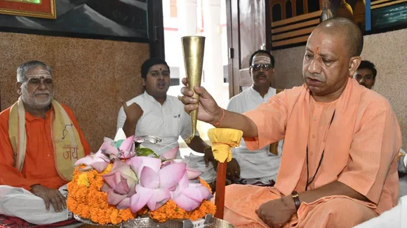 Yogi Adityanath at Golaknath temple.jpg