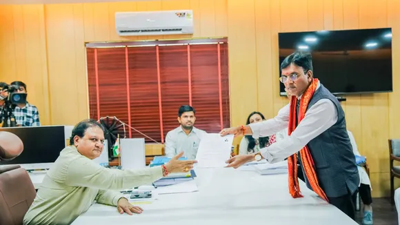 Union Health and Family Welfare Minister Mansukh Mandaviya filing nomination papers from the Porbandar constituency
