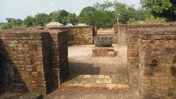 Ruins of a brick built Buddhist monastic complex at Pilak. Credit: Wikimedia Commons