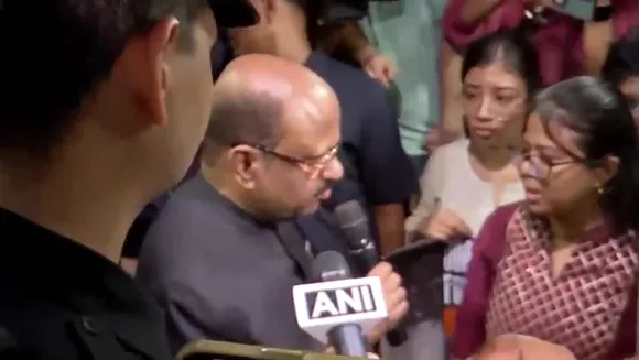 West Bengal Governor C. V. Ananda Bose visits R G Kar Medical College and Hospital to meet with protesting doctor