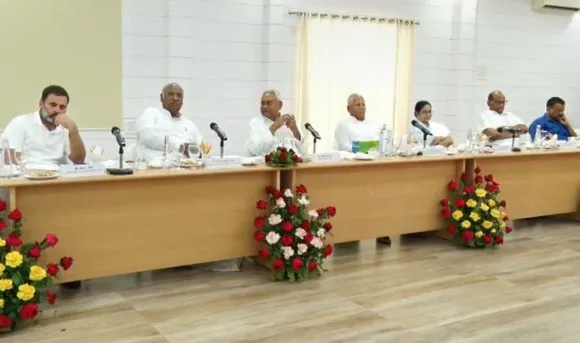Opposition parties meet in Patna