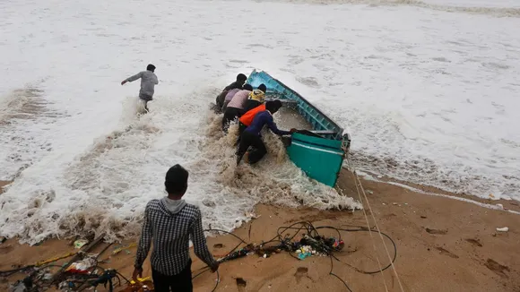 Kutch earthquake cyclone.jpg