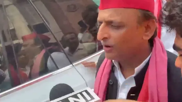 Samajwadi Party chief Akhilesh Yadav speaking to reporters here after visiting Delhi Water Minister Atishi at the LNJP Hospital