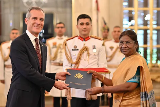 Eric Garcetti and Prez Murmu.jpg